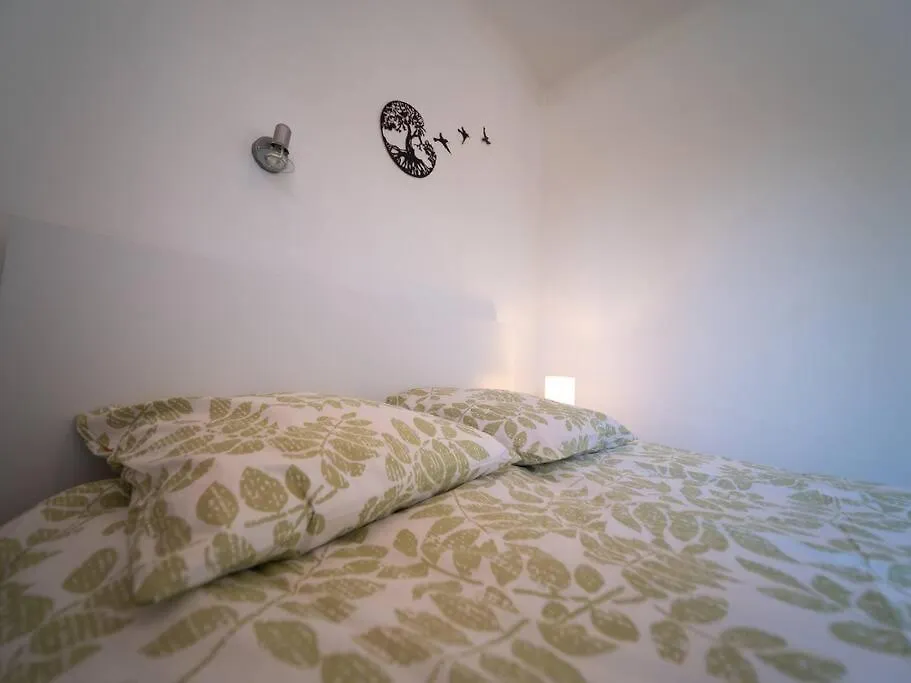Appartement Tout Equipe Traversant 6 A 8 Couchages Marseille France